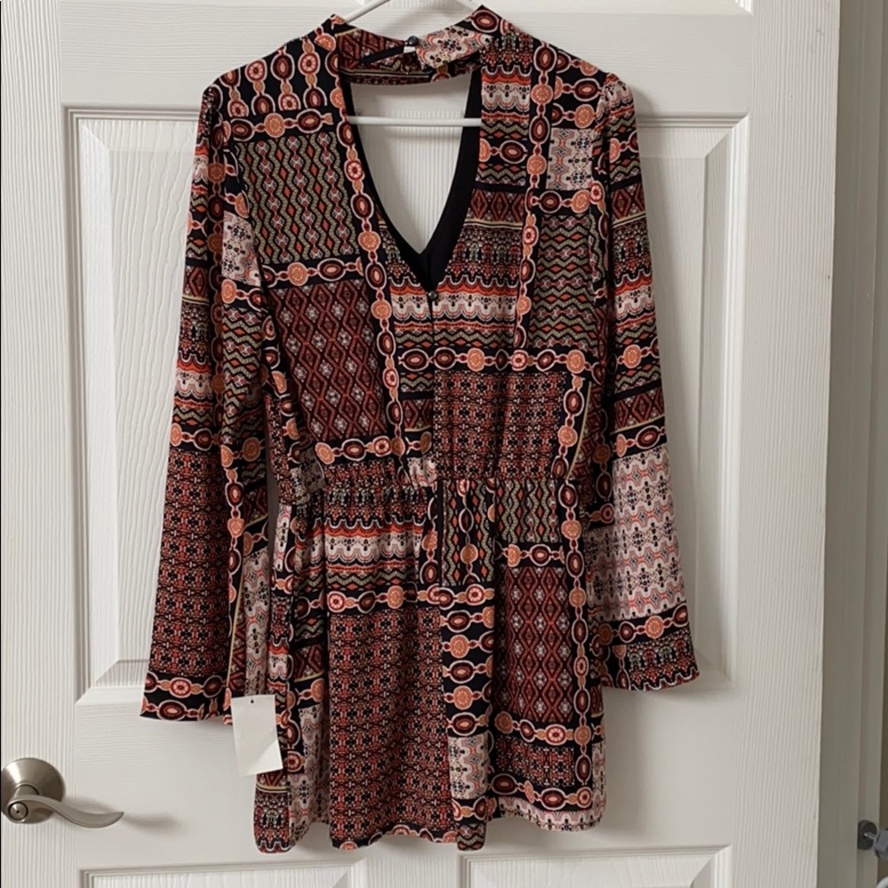 Romper - Picture 2 of 3